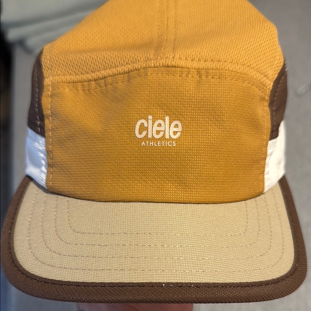 Ciele Athletics Men's ALZ Hat - Tan and Brown (56.5cm)
